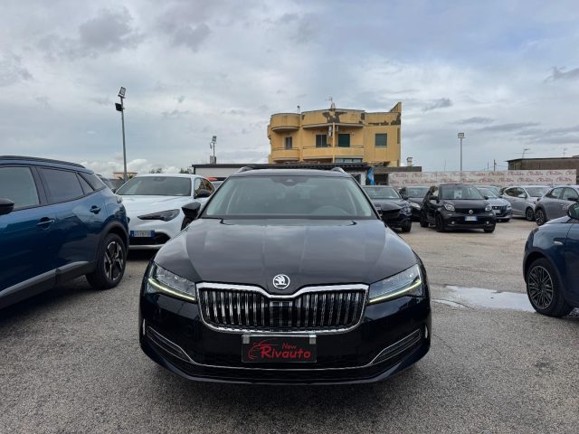SKODA Superb Nero perlato