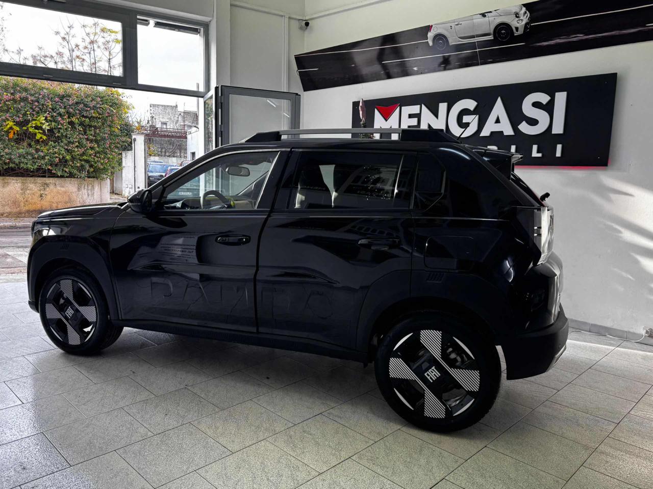 FIAT Grande Panda 1.2 Hybrid 110 CV S&S La Prima - 4