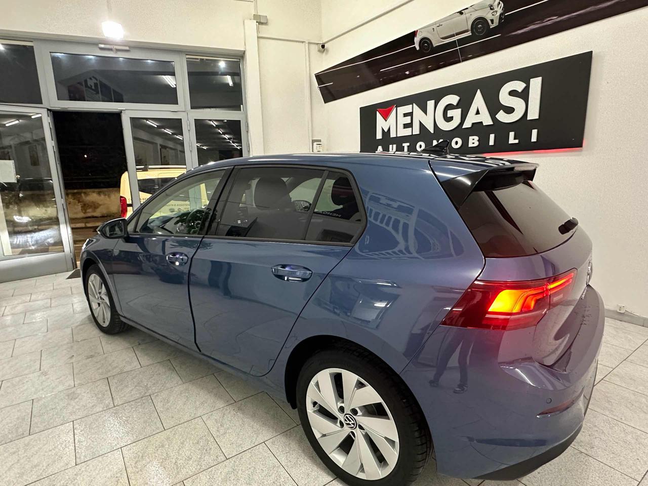 VOLKSWAGEN Golf 8.5 2.0 TDI 150 CV DSG SCR Life - 6