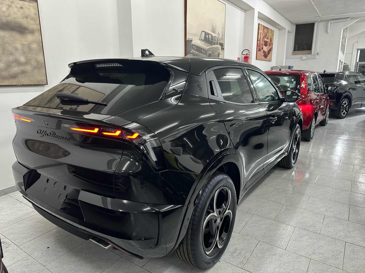 ALFA ROMEO Junior TI 1.2 145 CV Hybrid eDCT6 - 4