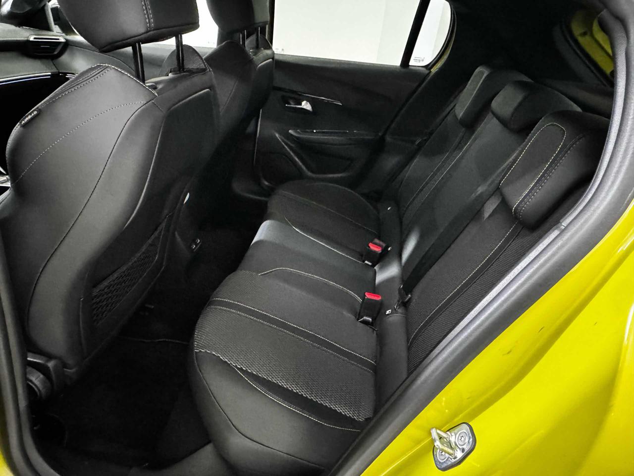 PEUGEOT 208 GT Hybrid 145 e-DCS6 - 14