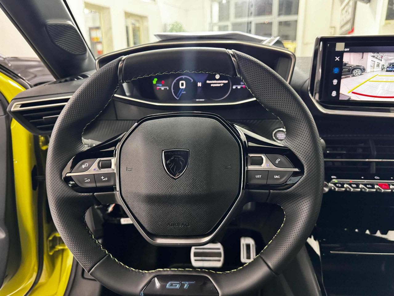 PEUGEOT 208 GT Hybrid 145 e-DCS6 - 11