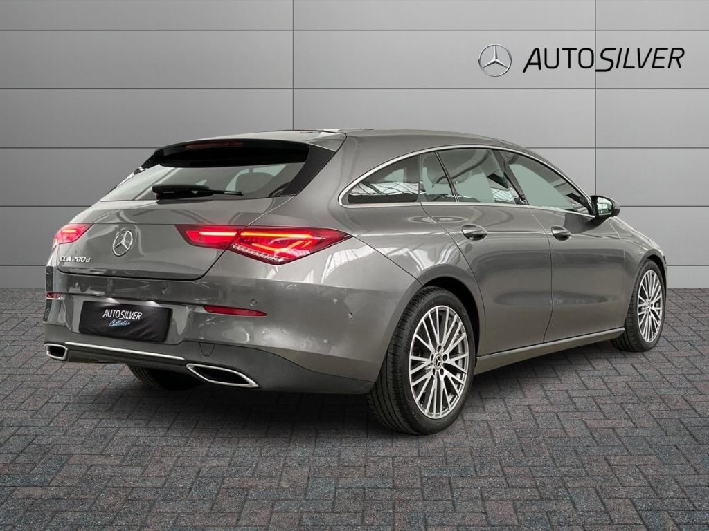 MERCEDES-BENZ CLA 200 d Automatic Shooting Brake Sport - 2
