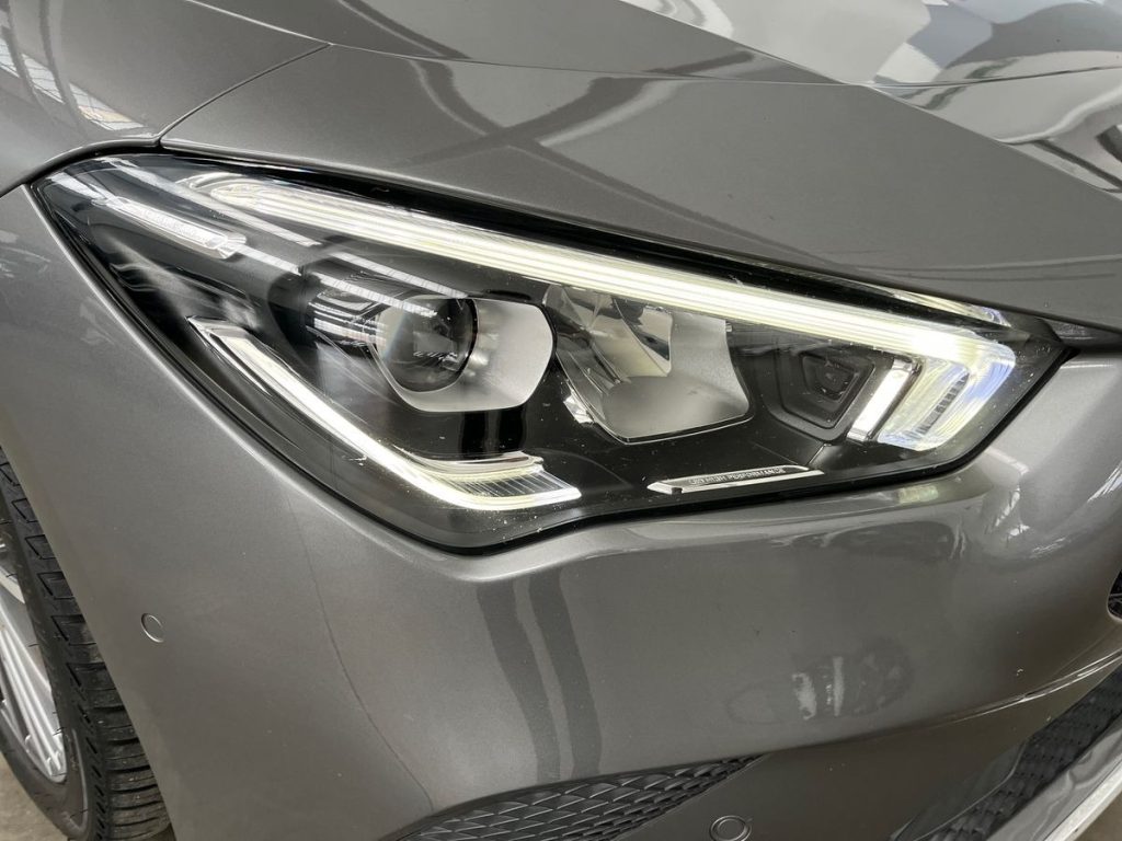 MERCEDES-BENZ CLA 200 d Automatic Shooting Brake Sport - 17