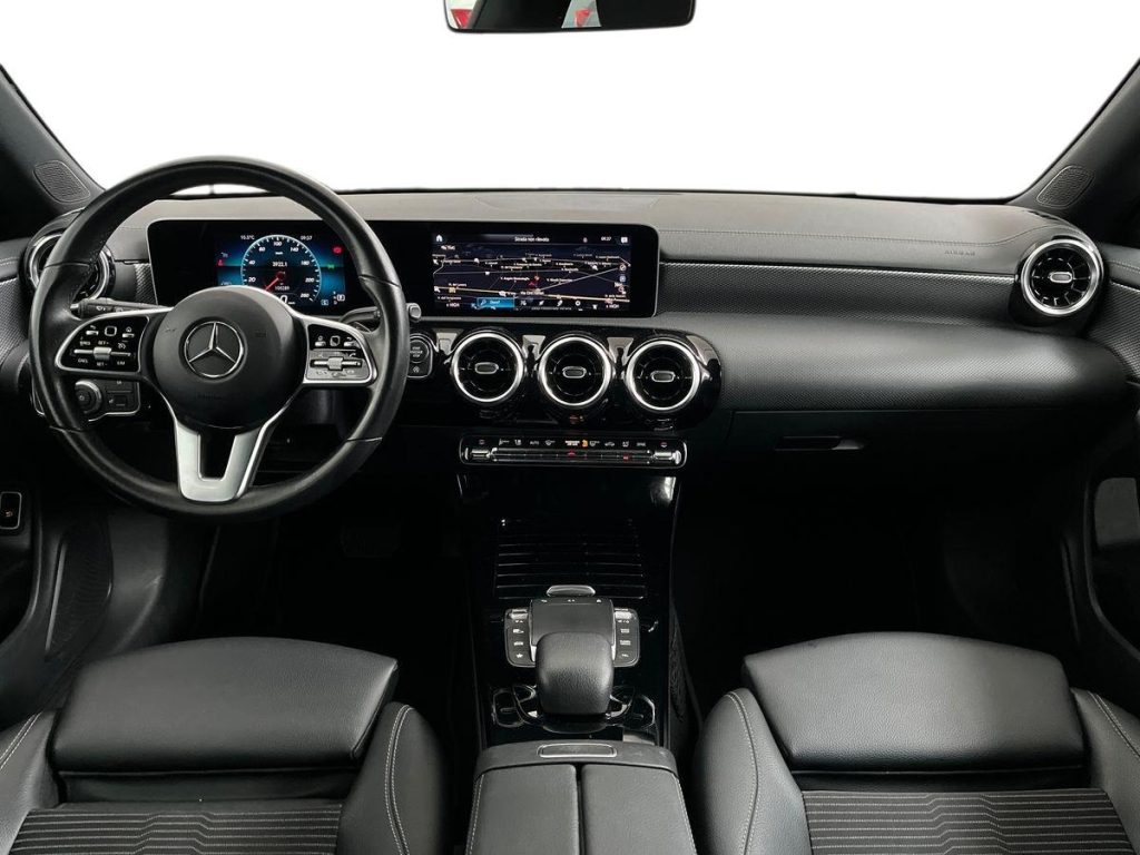 MERCEDES-BENZ CLA 200 d Automatic Shooting Brake Sport - 9