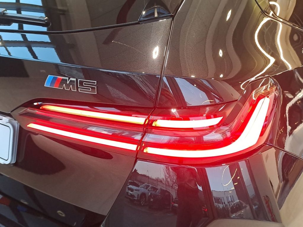 BMW M5 Touring Aut. - 6