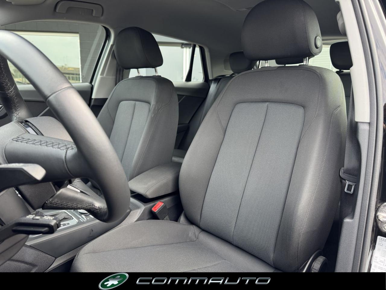 AUDI Q2 30 TDI S tronic Business - 12