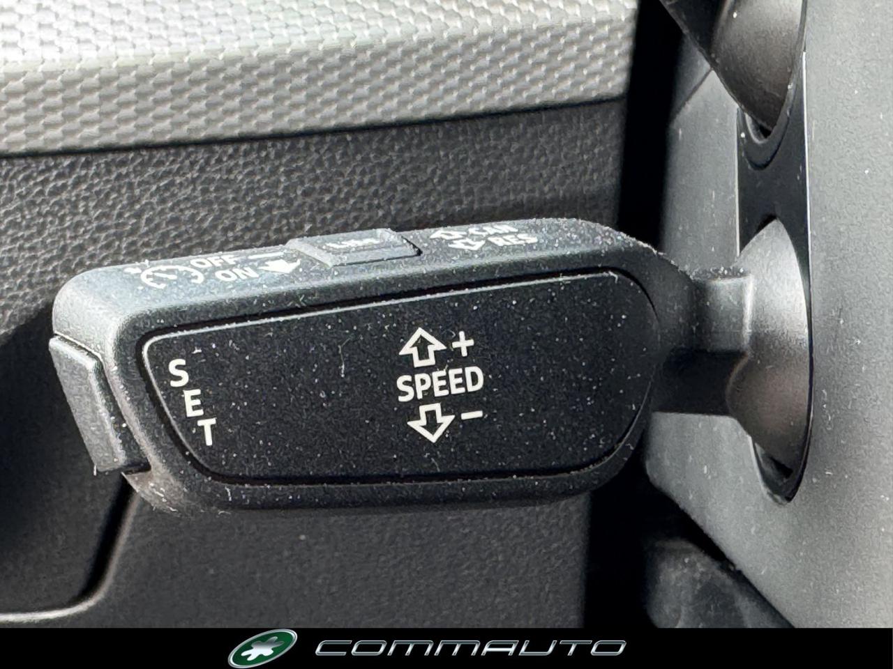 AUDI Q2 30 TDI S tronic Business - 20