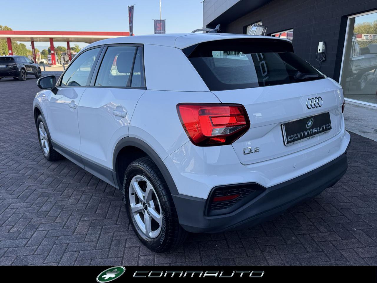 AUDI Q2 30 TDI S tronic Business - 7
