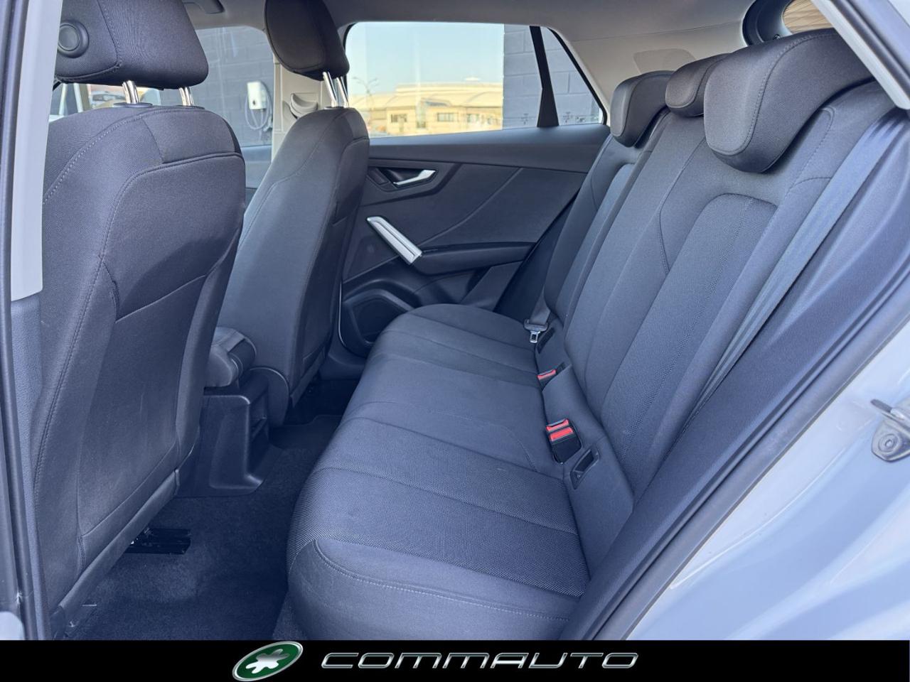 AUDI Q2 30 TDI S tronic Business - 25