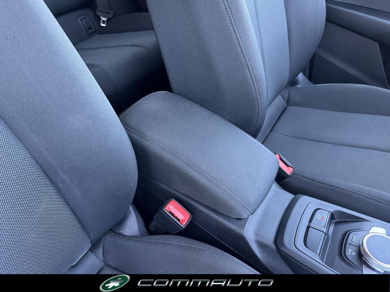 AUDI Q2 30 TDI S tronic Business - 26