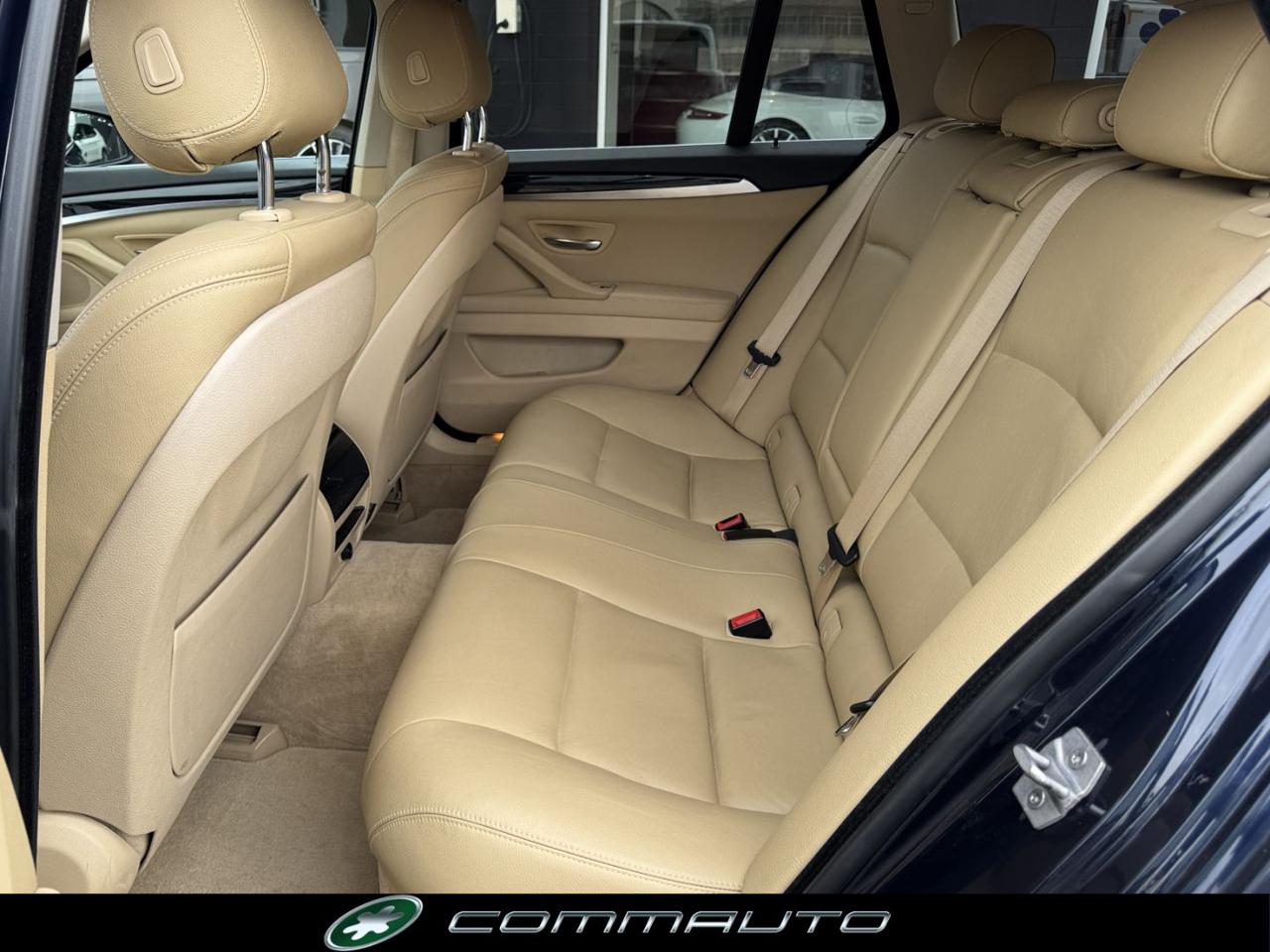 BMW 520 d xDrive Business PELLE+PORTELLONE ELETTRICO - 27