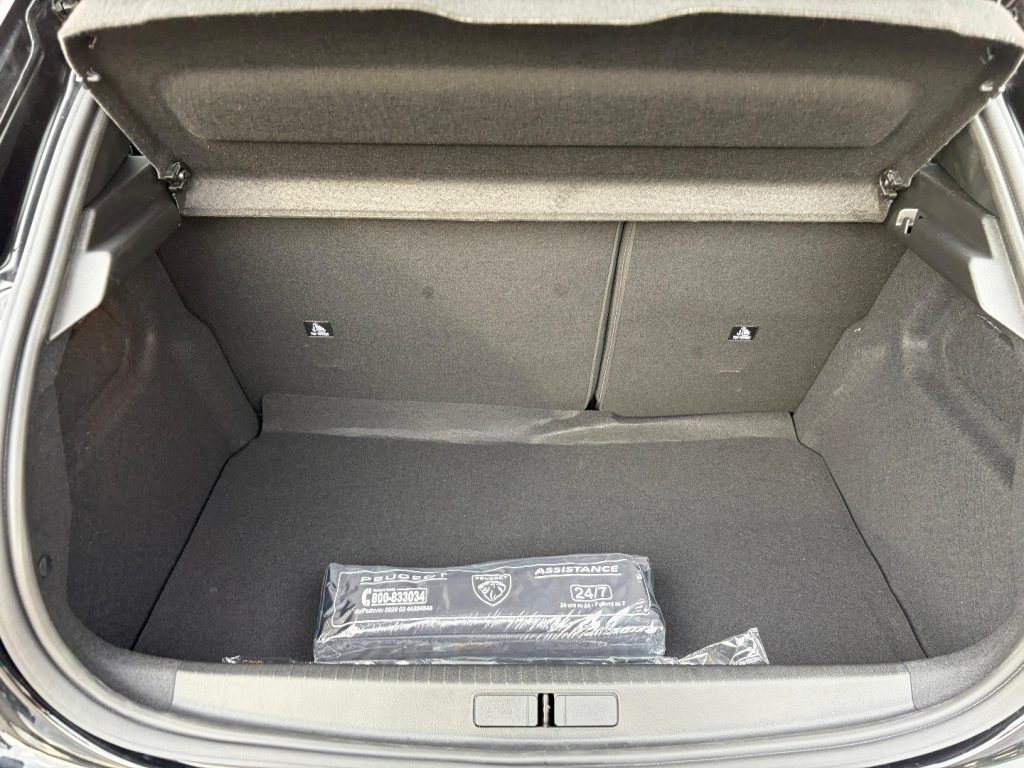 PEUGEOT 208 Hybrid 110 e-DCS6 Style - 8