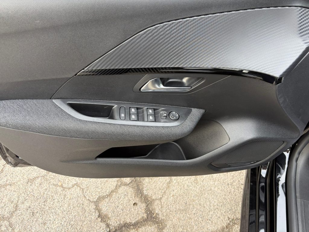 PEUGEOT 208 Hybrid 110 e-DCS6 Style - 15