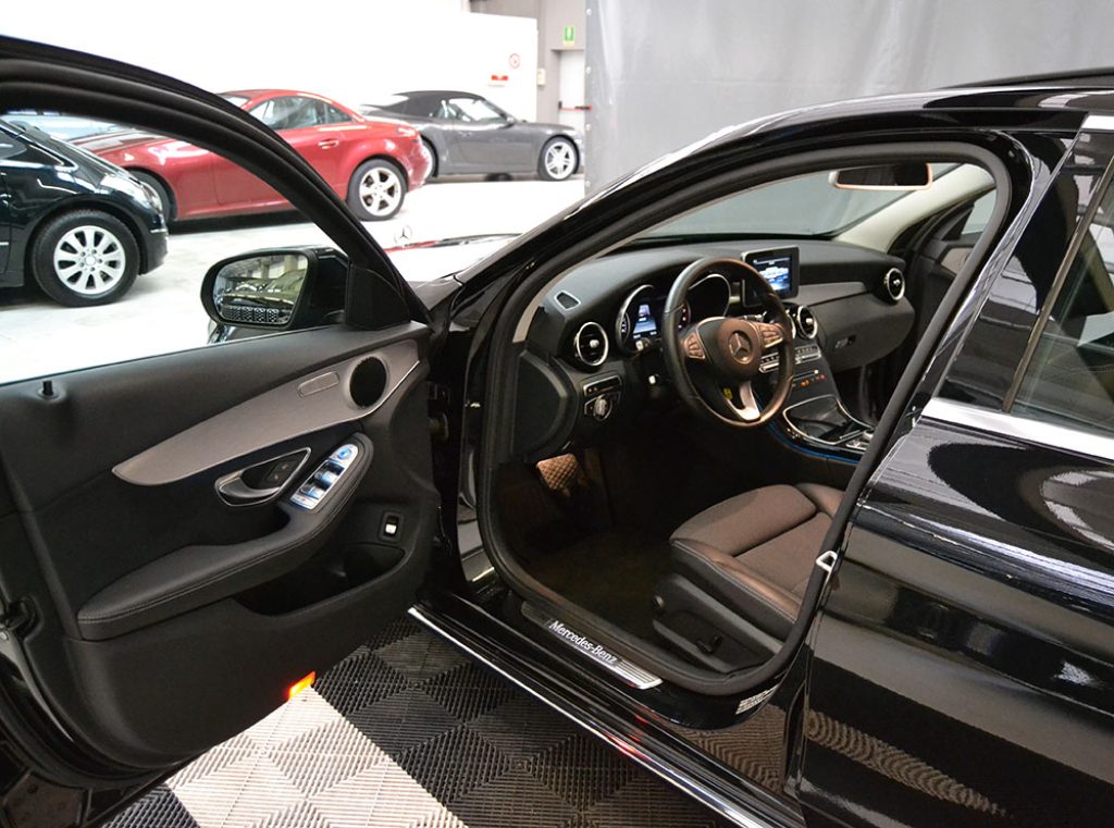MERCEDES-BENZ C 180 Sport Automatica-Tetto-Navi-Led-Service M.B. - 2