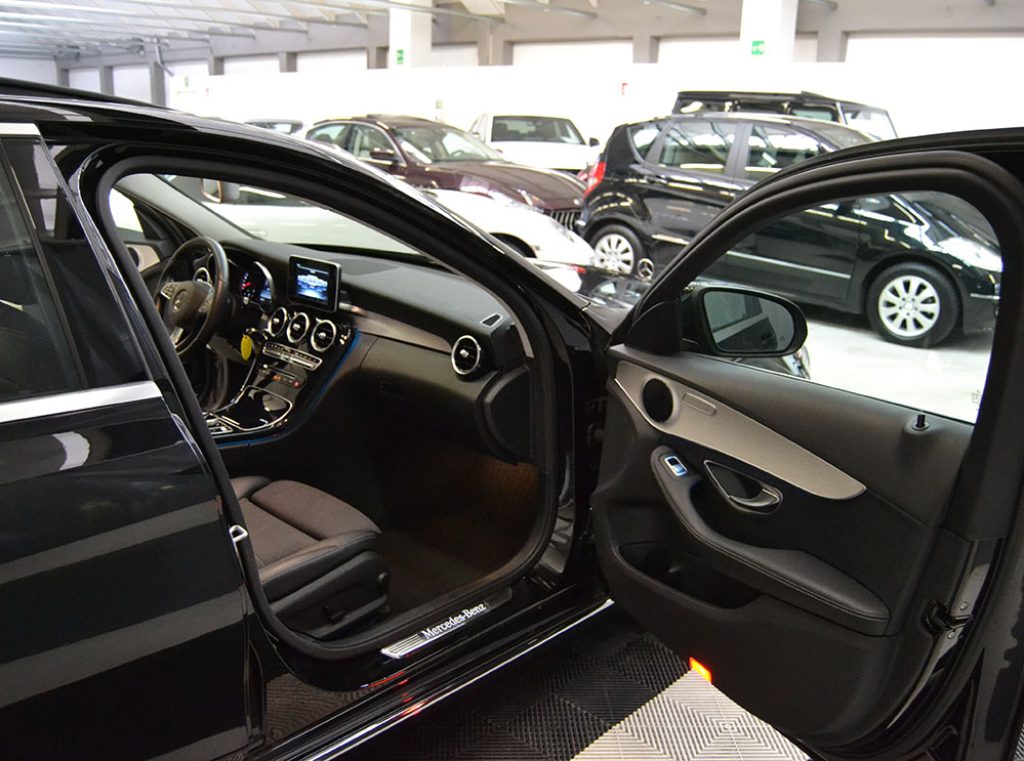 MERCEDES-BENZ C 180 Sport Automatica-Tetto-Navi-Led-Service M.B. - 4