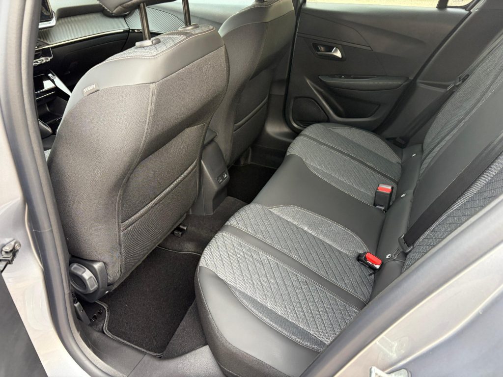 PEUGEOT 208 Hybrid 110 e-DCS6 Allure+J6XE-Access Pack - 20