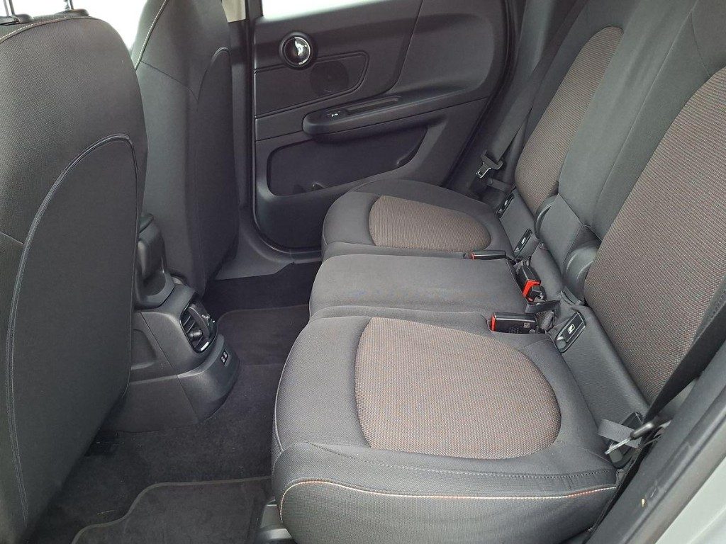 MINI Countryman 1.5 One D Northwood Edition Countryman - 11