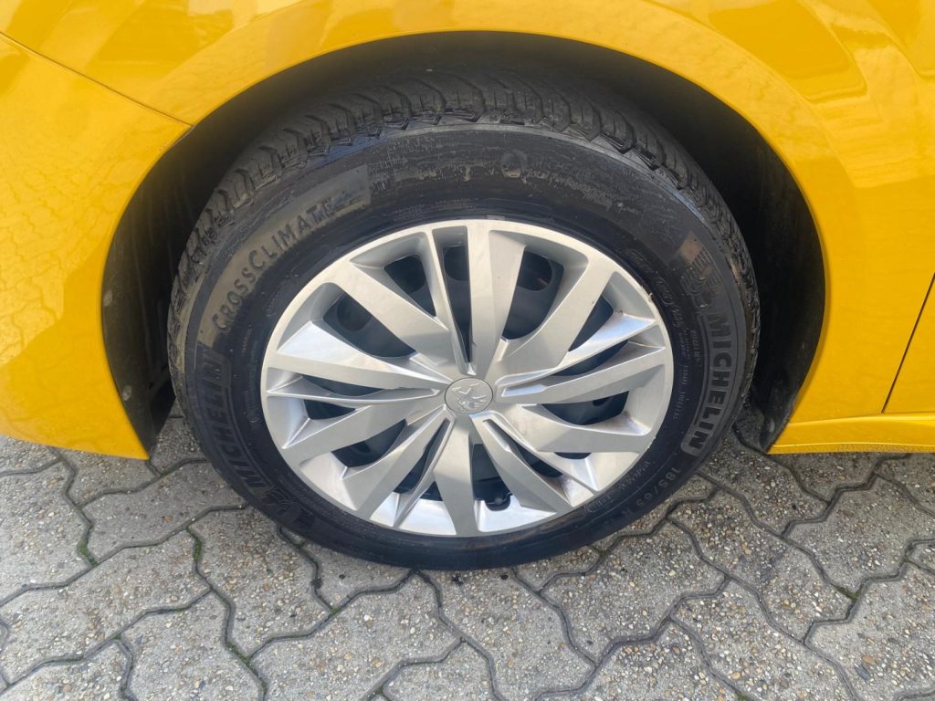PEUGEOT 208 LIKE 5P **PREZZO FISSO E TRASPARENTE** - 6