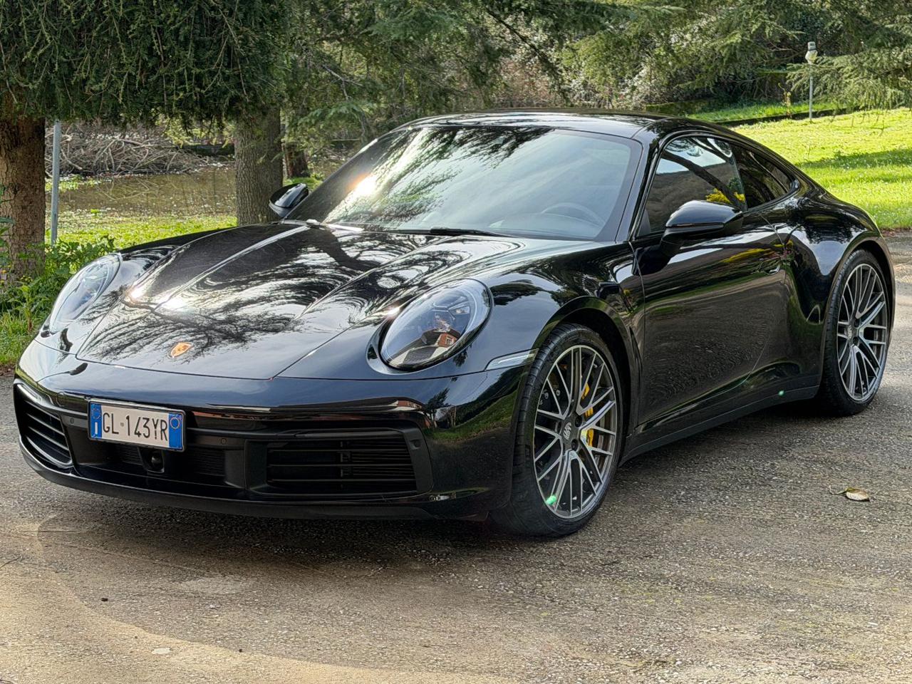 PORSCHE 911 Carrera 4S - 4