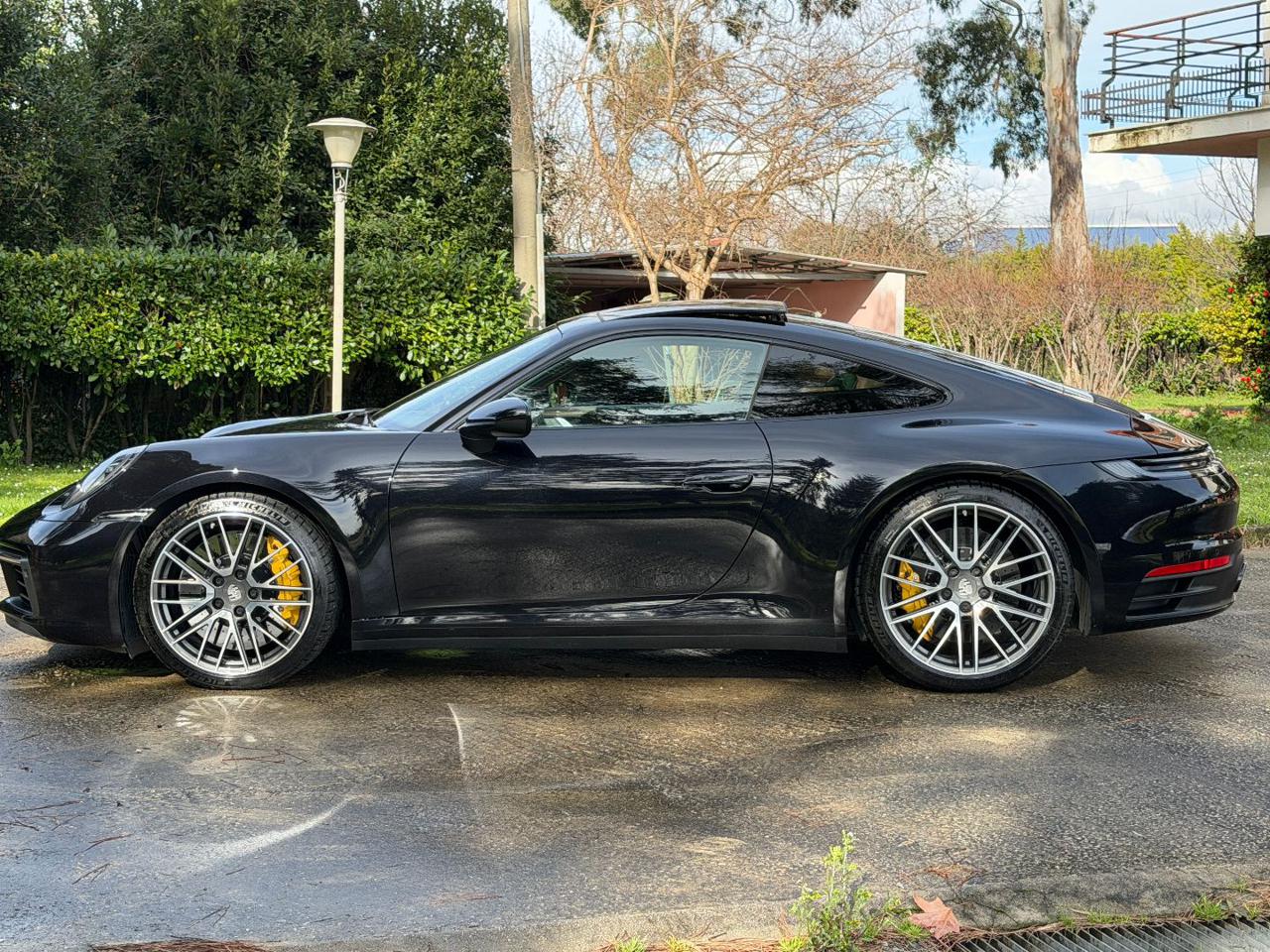 PORSCHE 911 Carrera 4S - 13