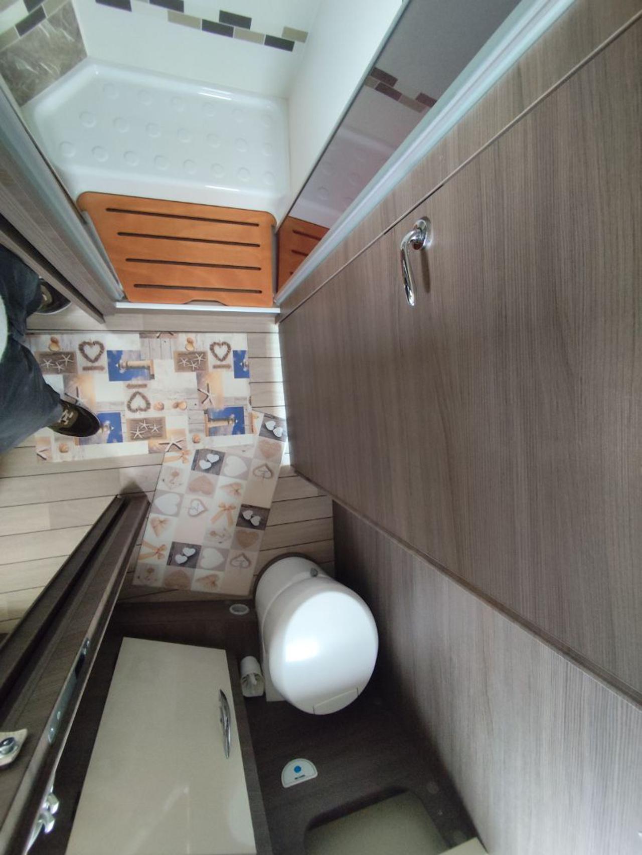 MCLOUIS NEVIS 879 - 11