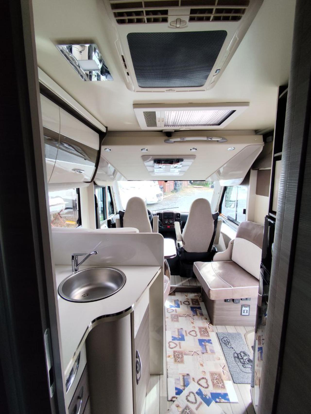 MCLOUIS NEVIS 879 - 7