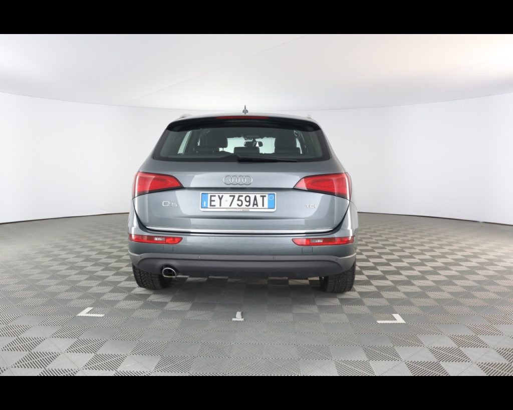 AUDI Q5 I 2013 -  2.0 tdi ultra Advanced 150cv E6 - 9