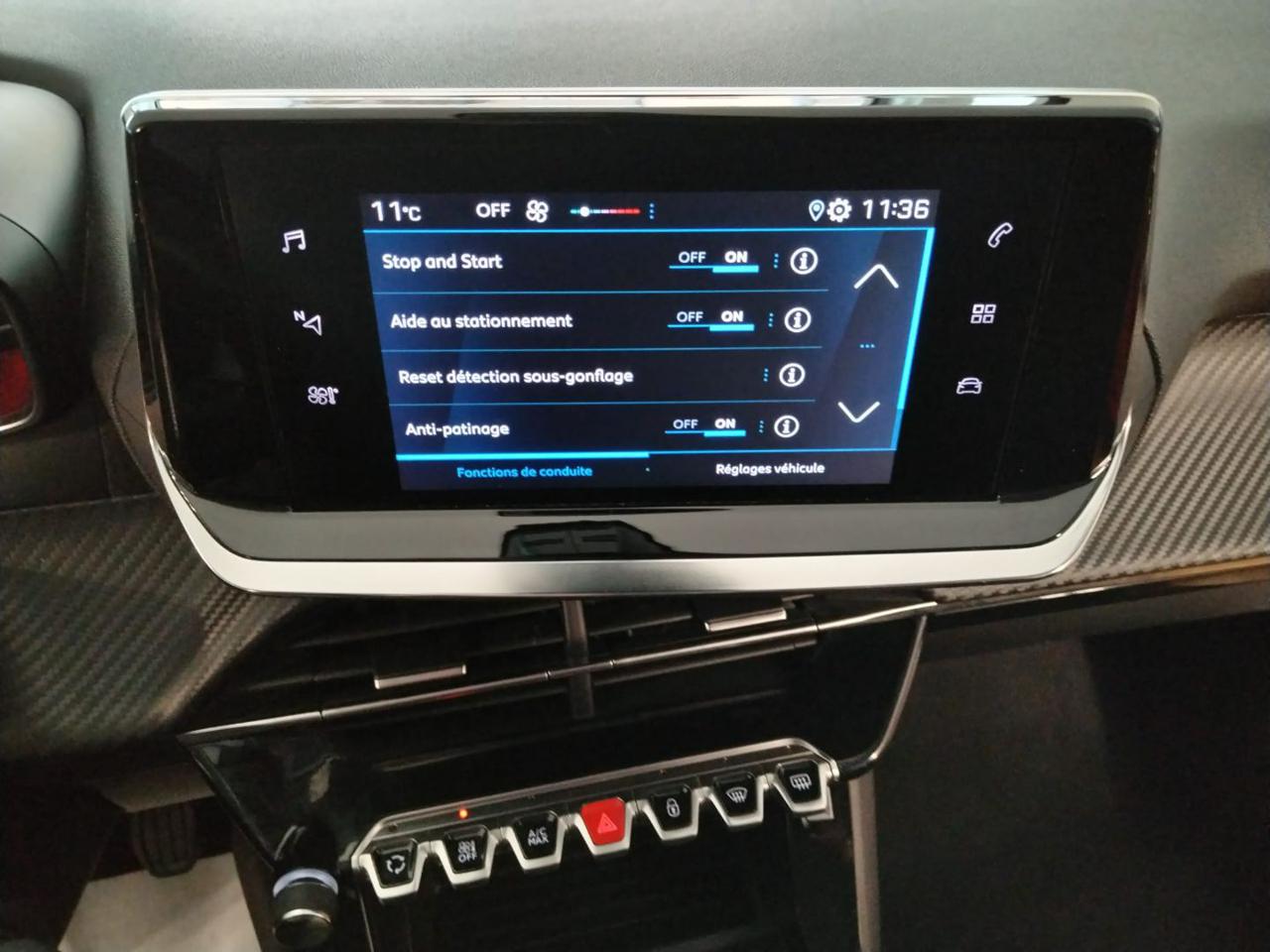 PEUGEOT 208 75 cv. Stop&Start 5 porte Style - 10