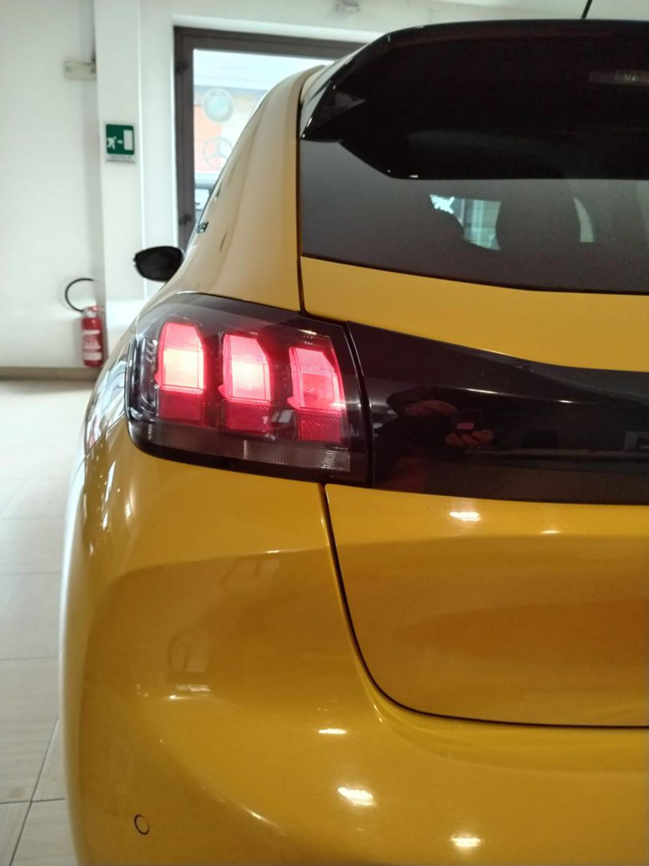 PEUGEOT 208 75 cv. Stop&Start 5 porte Style - 4