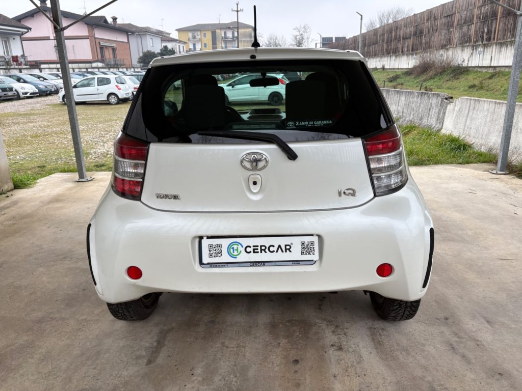 TOYOTA iQ 1.0 CVT Lounge AUTOMATICA OK NEOPATENTATI - 5