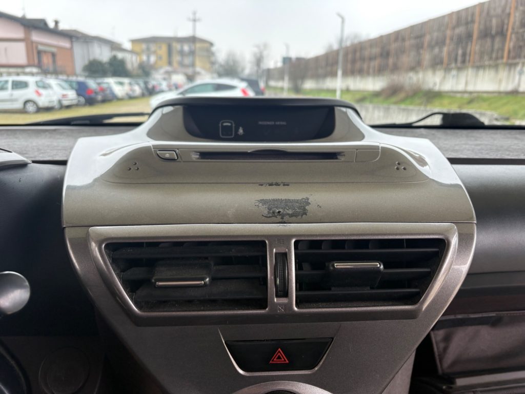 TOYOTA iQ 1.0 CVT Lounge AUTOMATICA OK NEOPATENTATI - 15