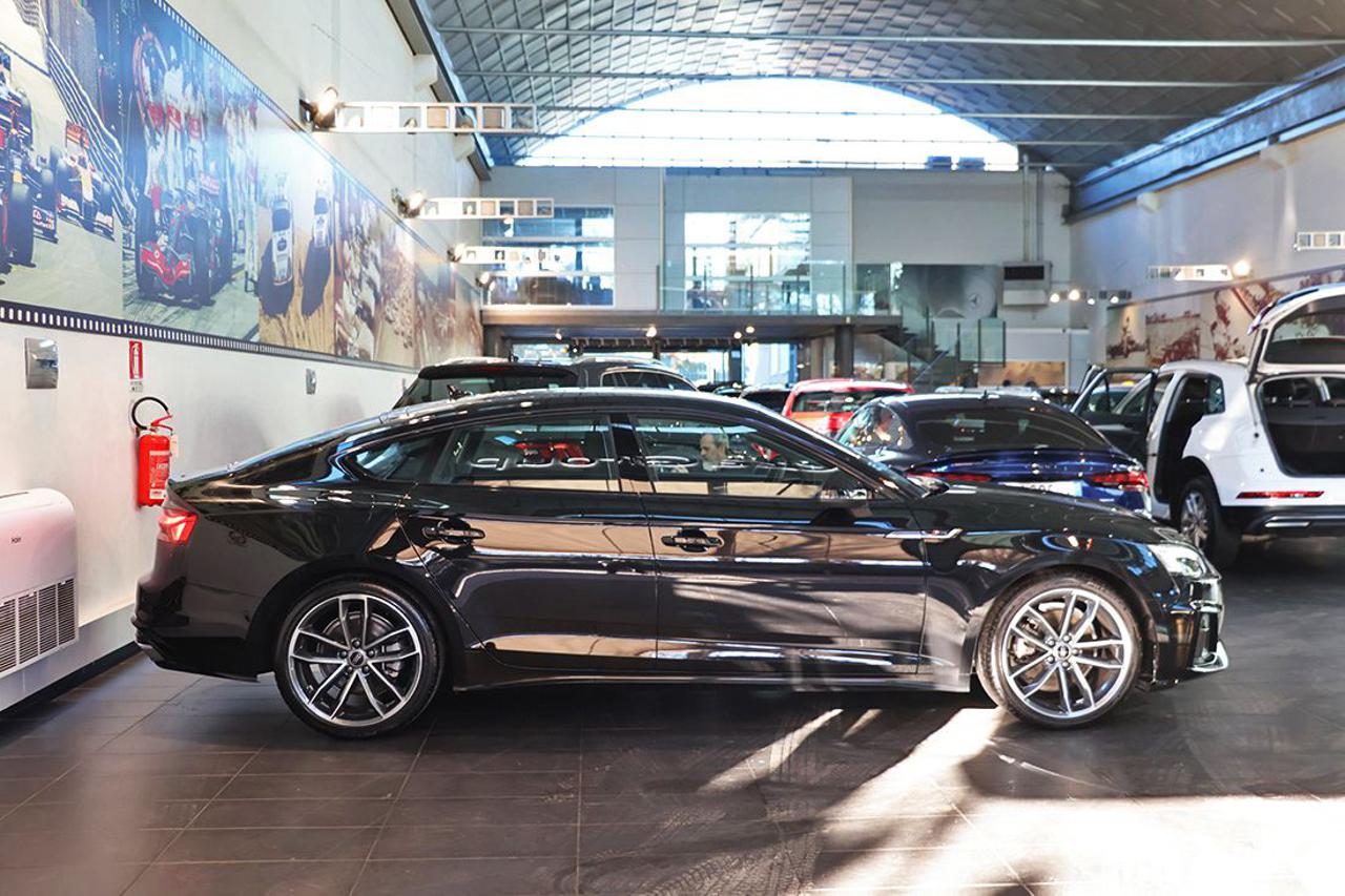 AUDI A5 35 TDI Sportback S-Tronic S-Line - 2