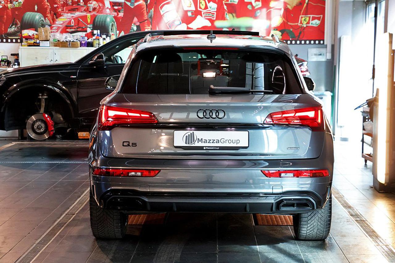 AUDI Q5 40 TDI Quattro S-Tronic S-Line Plus - 4