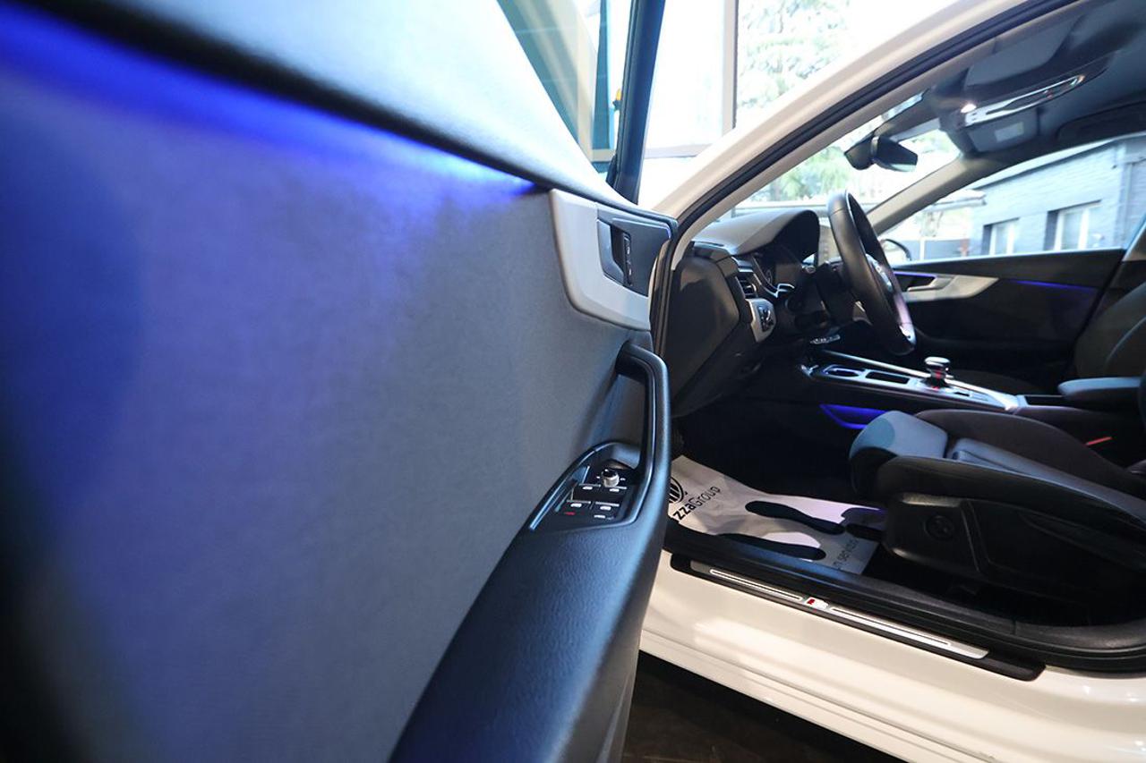 AUDI A4 35 TDI Avant S-Tronic S-Line - 41