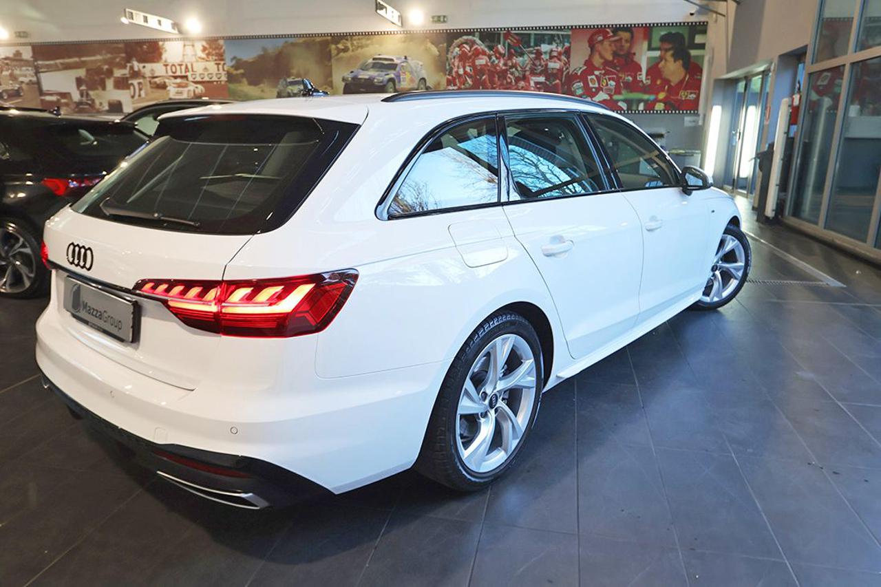 AUDI A4 35 TDI Avant S-Tronic S-Line - 9