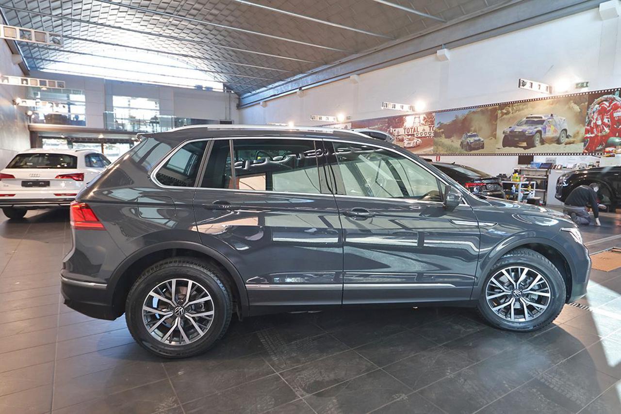 VOLKSWAGEN Tiguan 2.0 TDI 150cv SCR DSG Life - 10