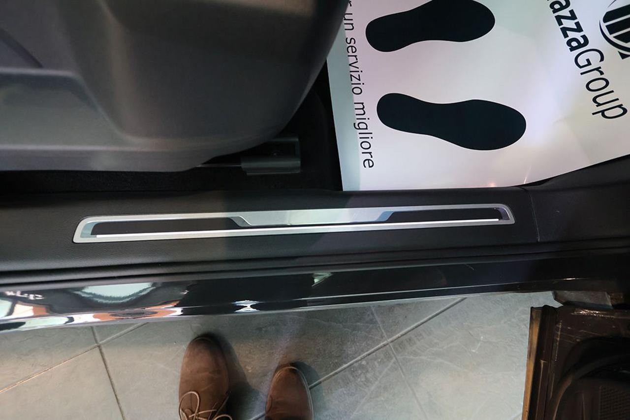 VOLKSWAGEN Tiguan 2.0 TDI 150cv SCR DSG Life - 34