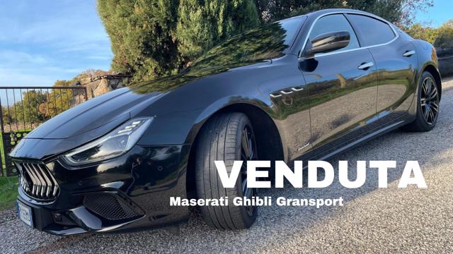 MASERATI Ghibli Nero metallizzato