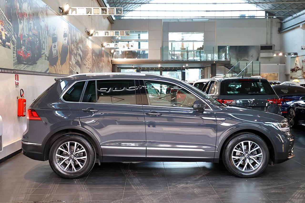 VOLKSWAGEN Tiguan 1.5 TSI ACT Life - 2