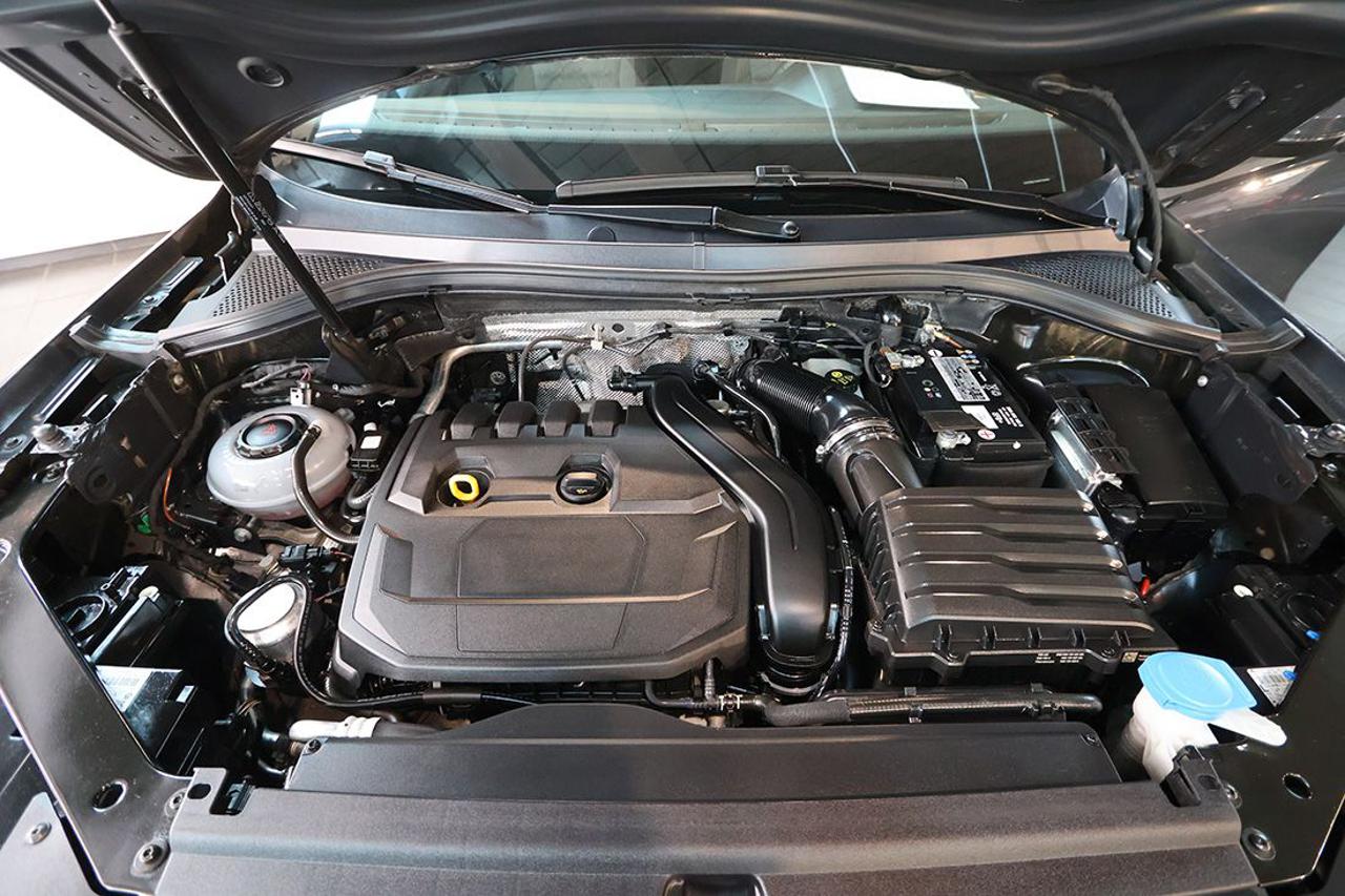 VOLKSWAGEN Tiguan 1.5 TSI ACT Life - 11
