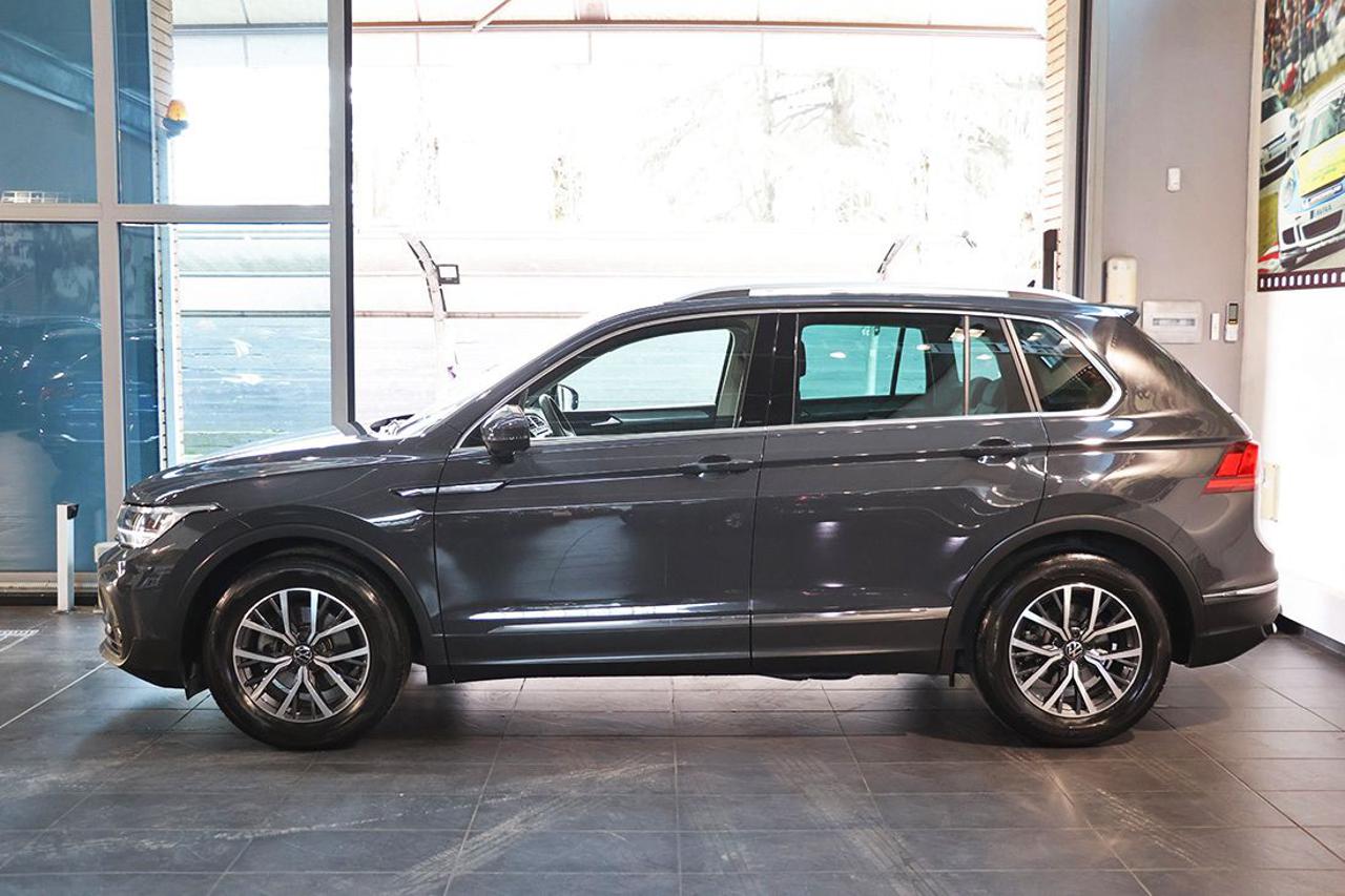 VOLKSWAGEN Tiguan 1.5 TSI ACT Life - 3
