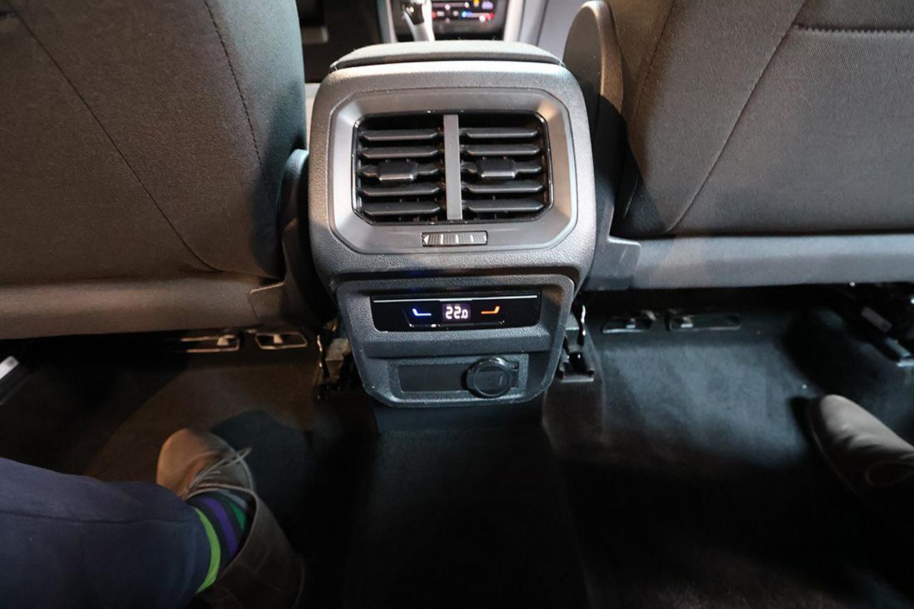 VOLKSWAGEN Tiguan 1.5 TSI ACT Life - 31