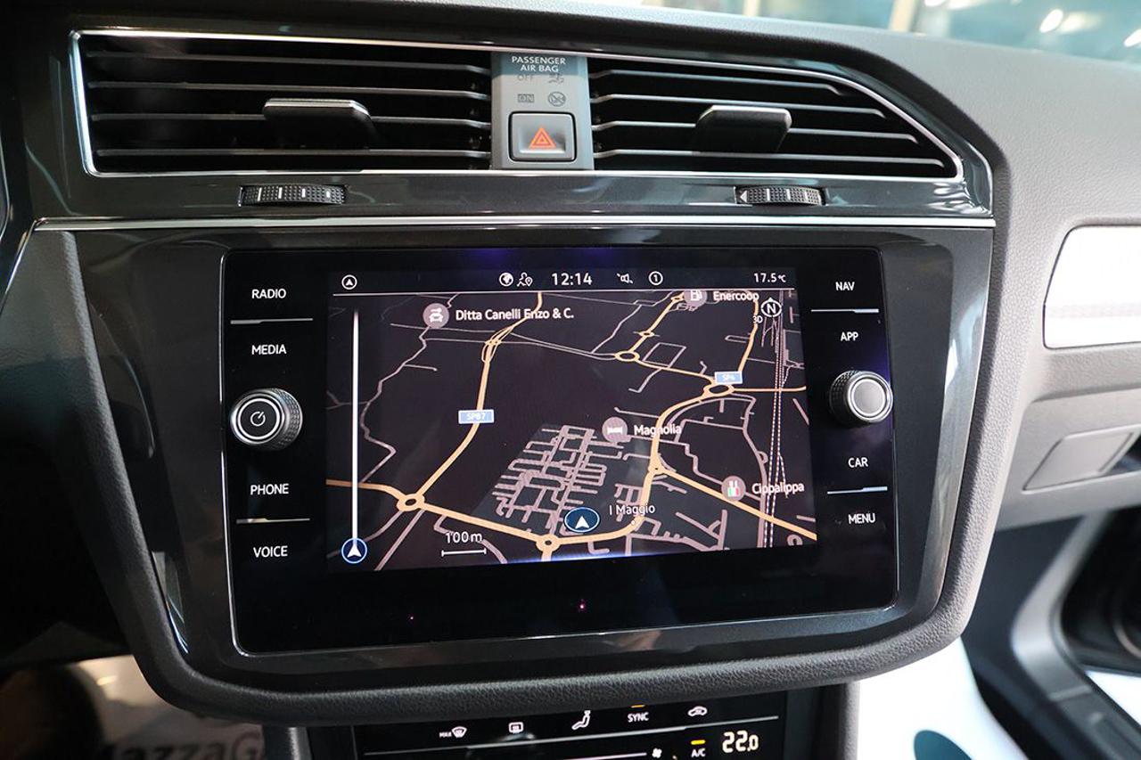 VOLKSWAGEN Tiguan 1.5 TSI ACT Life - 22