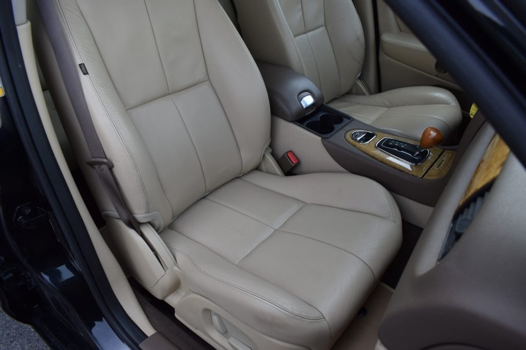 JAGUAR S-Type 2.7 diesel V6 Executive - 22