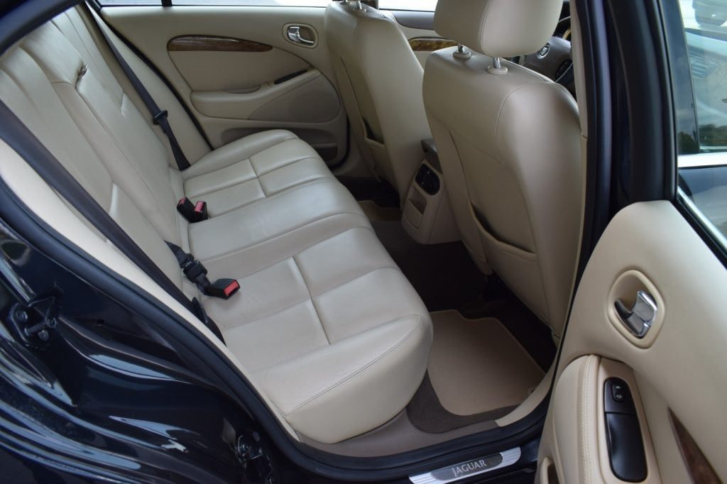 JAGUAR S-Type 2.7 diesel V6 Executive - 25