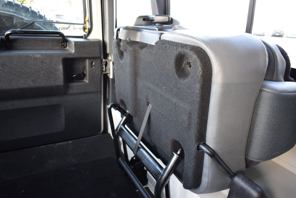 LAND ROVER Defender 90 2.4 TD4 SOLO 69000KM!! - 23