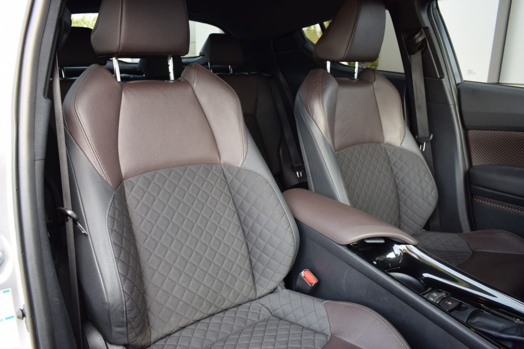 TOYOTA C-HR C-HR 1.2 Turbo CVT 4WD Lounge - 19