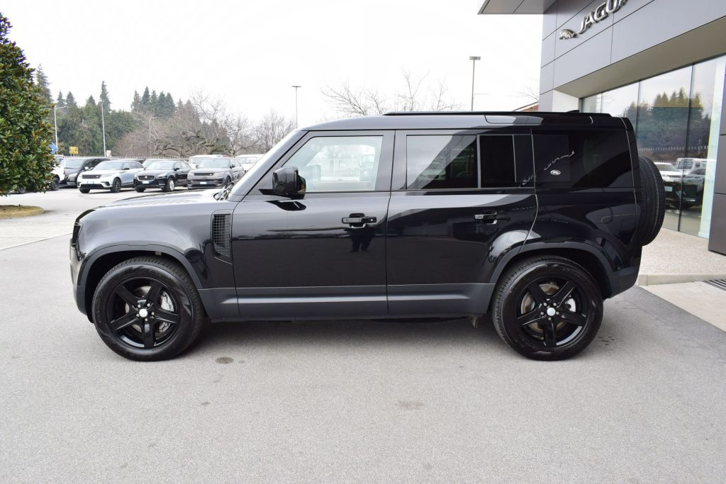 LAND ROVER Defender Defender 110  X-DYNAMIC  SE NETTO IVA N1 - 4