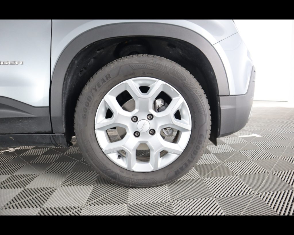 JEEP Avenger -  LIMITED 1.2 100cv FWD - 20